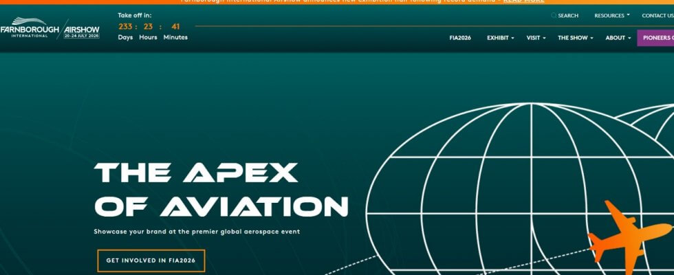 FARNBOROUGH AIR SHOW – UK